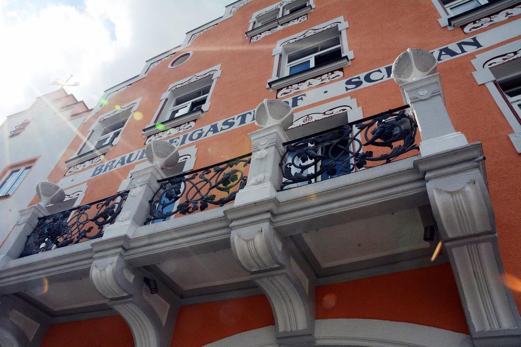 Gasthaus Schwan Riedenburg Exterior photo